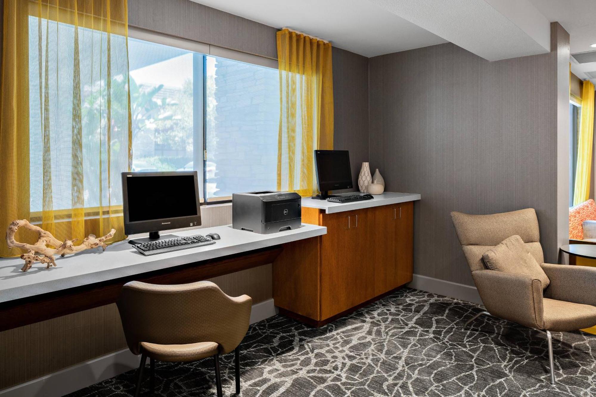 Springhill San Diego Rancho Bernardo/scripps Hotel 3*